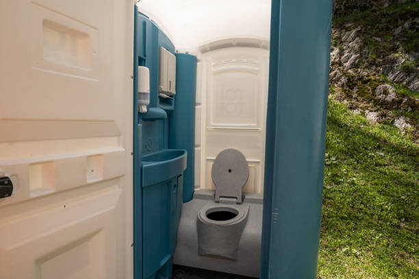 Porta potty rental for festivals in Centerville, IA